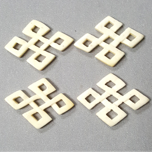 BONE DIAMOND 27X38MM IVORY(4PCS/BAG)