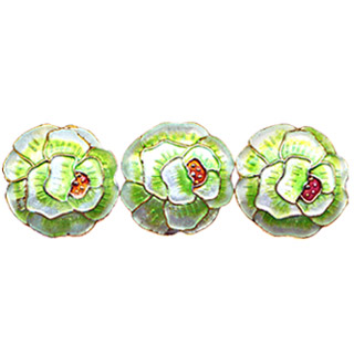 ENAMEL PEONY DISC 20MM LIGHT GREEN
