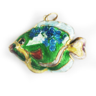 ENAMEL FISH (B) 30X42MM GREEN PENDANT
