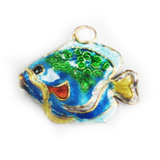 ENAMEL FISH (B) 30X42MM LIGHT BLUE PENDANT