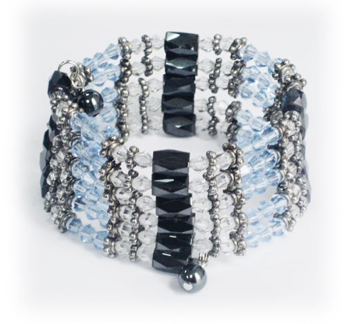 MAGNETIC NECKLACEC36#A20