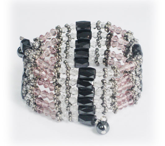 MAGNETIC NECKLACEC36#A26