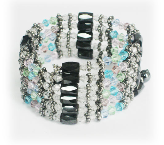 MAGNETIC NECKLACEC36#GMUL