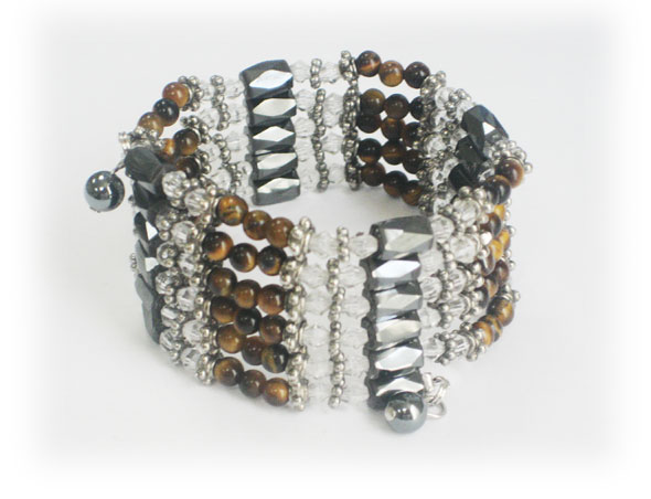 MAGNETIC NECKLACEC36#TE