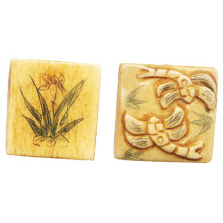 BONE SQUARE COUPLE DRANGONFLIES 24MM ANTIQUE