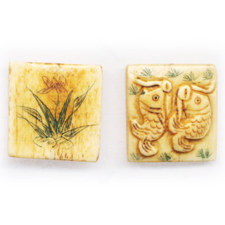 BONE SQUARE COUPLE FISH 24MM