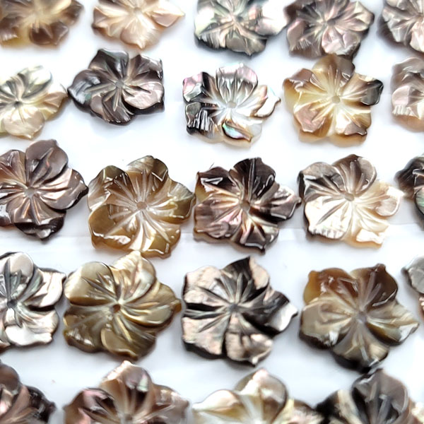 SHELL PENDENT FLOWER 12MM BLACK SHELL(2 PIECES), Gems Resources ...